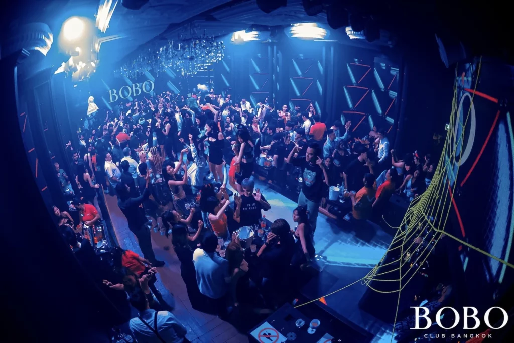 people partying at Bobo Club in Bangkok Sukhumvit road in Thailand